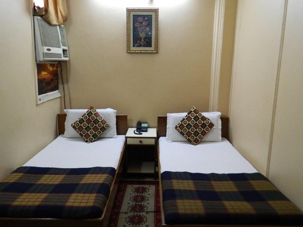 Viraaj Guest House Noida Exterior foto